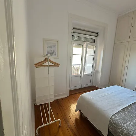 The House In Intendente Apartment